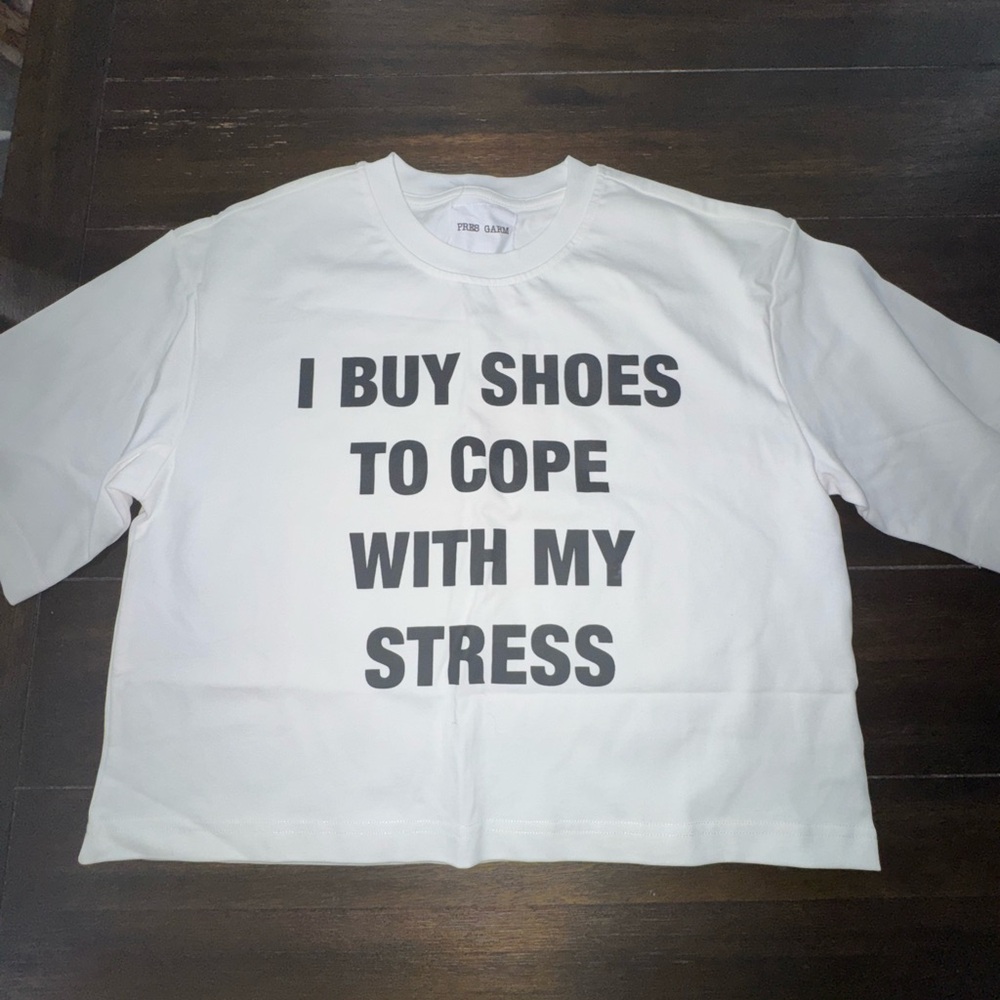 Men’s mental health matters cropped tee